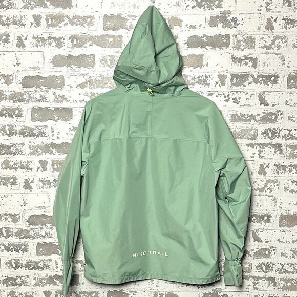 Nike Trail Gore-Tex Hoodie Size Medium Women's Trail Running Waterproof - Picture 3 of 12